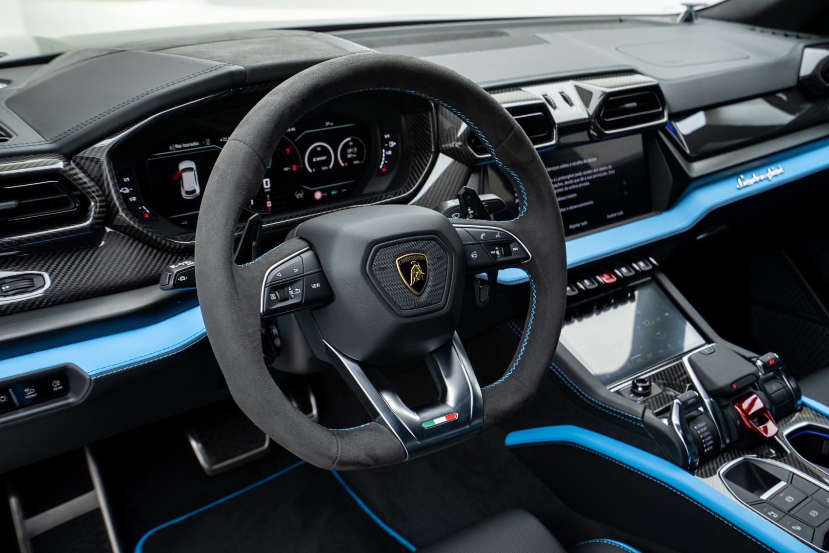 2025 URUS SE | 3D BANG & OLUFSEN | HIGH SPEC 